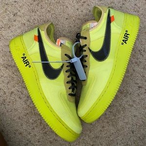 Off-White Air Force 1 Volt